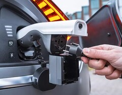 Egy EV6 V2L-lel. Az elektromos járművek az ausztráliai Alfred ciklon áramkimaradásai alatt az otthonok áramellátását biztosították (Kép forrása: Kia)