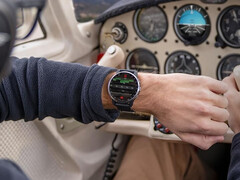 A Garmin várhatóan számos Venu 4 funkciót hoz a D2 Air sorozatba a D2 Air X15, a képen látható D2 Air X10 megjelenésével. (Kép forrása: Garmin)