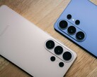 A pletykák szerint a Samsung Galaxy S27 Ultra hátlapjának kialakítása eltér majd az itt látható Galaxy S26 Ultra modellétől.