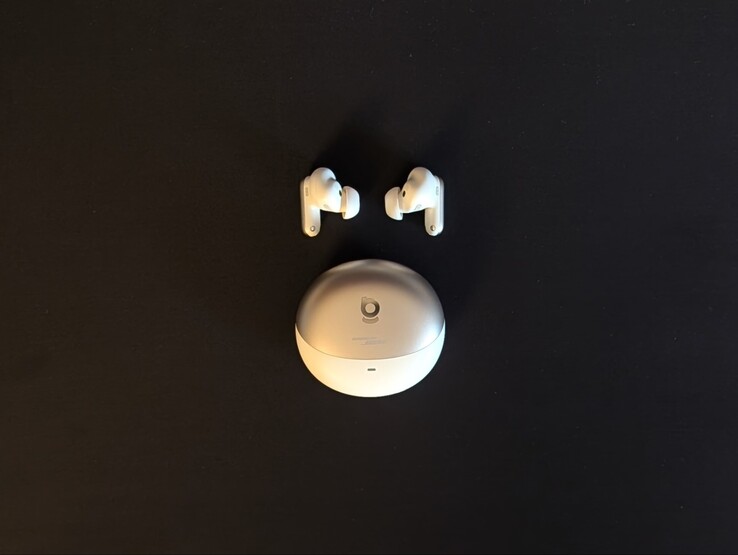 Baseus Inspire XP1 fülhallgató a töltőtokkal együtt