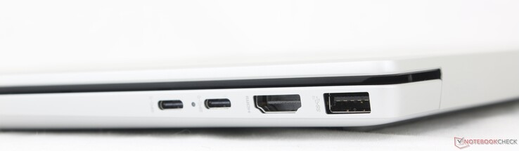 Jobbra: 2x USB-C w/ DisplayPort + Power Delivery (10 Gbps), HDMI 2.1, USB-A (10 Gbps)