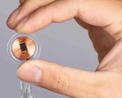 A Neuralink agyi chip (Kép forrása: Neuralink)