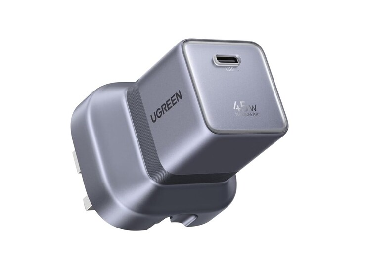 Az Ugreen Nexode Air 45W töltő brit változata
