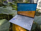 Intel subnotebook visszanyeri a földet - Asus ZenBook 14 OLED UX3405CA felülvizsgálata