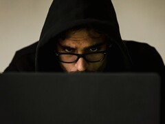 A mesterséges intelligencia által vezérelt költségcsalások száma gyorsan növekszik. (A kép forrása: Sora Shimazaki/Pexels)