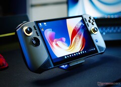 Az MSI Claw 8 AI+ látszólag több játékteljesítményt kínál, mint a megjelenéskor (Kép forrása: Notebookcheck)