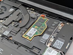 Lehet, hogy az LPCAMM2 kisebb és hatékonyabb, mint a SODIMM, de a csekély megtakarításokat nehéz igazolni, amikor a költségek jelenleg kezelhetetlenek.