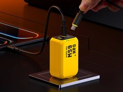 Az Aohi The Youth 65W-os töltő (a képen) megjelent az Egyesült Államokban. (Kép forrása: Aohi)