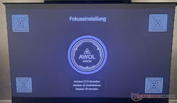 A fókuszt manuálisan kell beállítani.