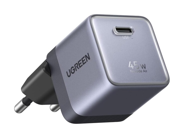 Az Ugreen Nexode Air 45W-os GaN töltője