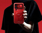 A Xiaomi 18 Pro Max limitált kiadású, piros, átlátszó változatban