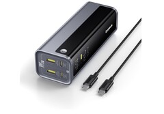 A 20,800 mAh Baseus EnerGeek GP12 Power Bank jelenleg 38% kedvezményt kap az Amazonon. (Kép forrása: Amazon)