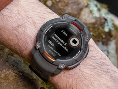 Az Instinct E és Instinct 3 következő stabil frissítése rengeteg új funkciót és fejlesztést tartalmaz majd. (Kép forrása: Garmin)