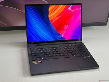 Asus ProArt PX13 Samsung OLED-panellel