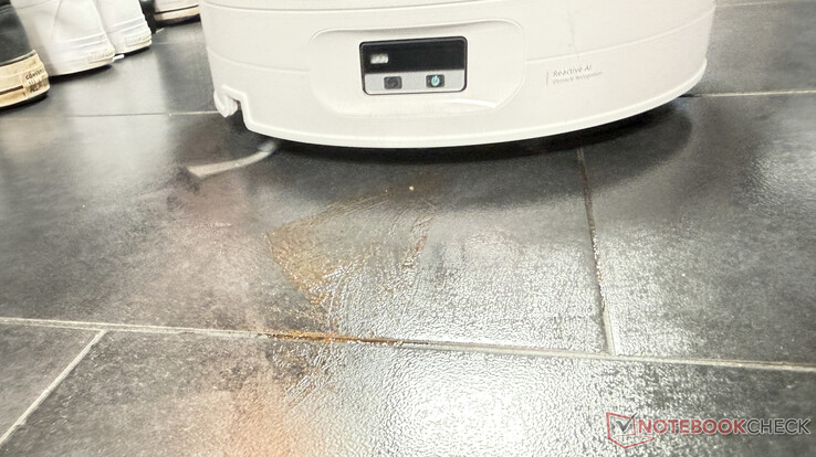 Jó törlési teljesítmény a zsíros foltoknál a henger segítségével