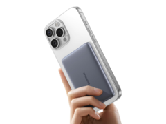 A Baseus piacra dobta Európában a Picogo AM41 Ultra-Slim Power Bank (5000mAh) készüléket. (Kép forrása: Baseus)