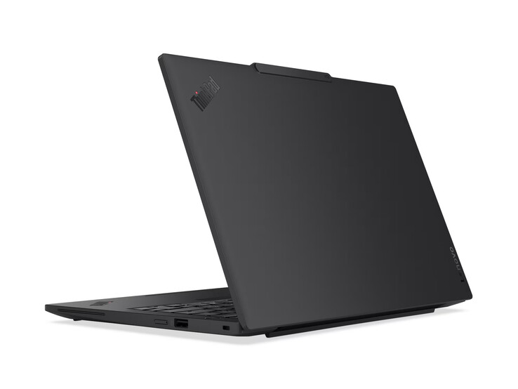 A ThinkPad X13 Gen 7 mindössze 964 grammot nyom a nagyobb kapacitású, 54,7 Wh-s akkumulátorral.