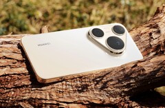 A Huawei Pura 90s Pro Max