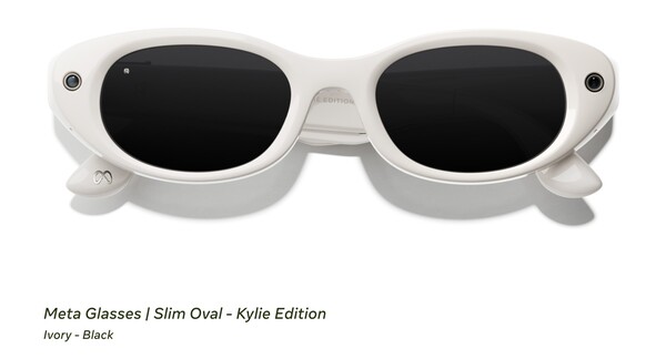 A Kylie Edition mostantól elefántcsont színben is kapható.