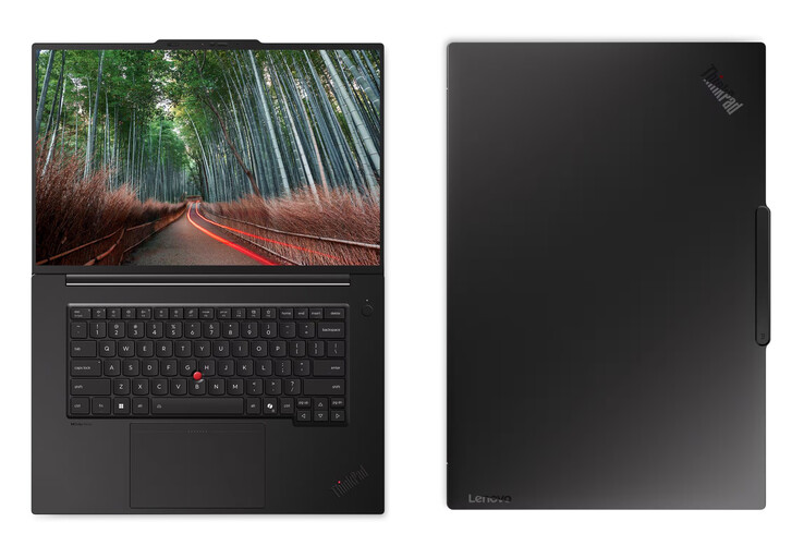 A ThinkPad P1 Gen 9 két M.2 2280-as bővítőhelyen keresztül akár 8 TB-os PCIe Gen 5-ös tárolókapacitást támogat.
