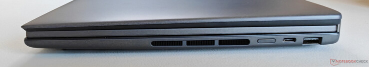 Rendben: USB-C 4.0 Thunderbolt 4 (40 GBit/s, DisplayPort, Power Delivery), USB-A 3.2 Gen.2 (10 Gbit/s), USB-A 3.2 Gen.2 (10 Gbit/s)