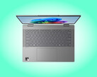 Az IdeaPad 5 2-in-1 14Q8Y11 IPS-kijelzővel együtt 1,4 kg-ot nyom.