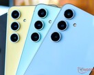 Egy kiszivárogtató potenciálisan feltárta az összes szín és tárolási lehetőség a Galaxy S24 FE, itt látható (Kép forrása: Notebookcheck)