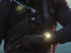 A Garmin 21.15-ös béta verziója a Fenix 8 (a képen) és néhány kapcsolódó okosórára érkezik. (Kép forrása: Garmin)