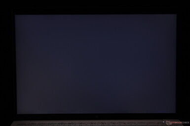 Minimális egyenetlen háttérvilágítás vérzés