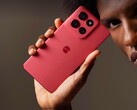 Az új Moto G86 Power hatalmas, 6 720 mAh kapacitású akkumulátort pakol az új Moto G86 Power készülékbe. (Kép forrása: Motorola)
