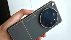 Állítólag az Oppo Find X9 Ultra végleges dizájnja, ahogy jelenleg több képen látható