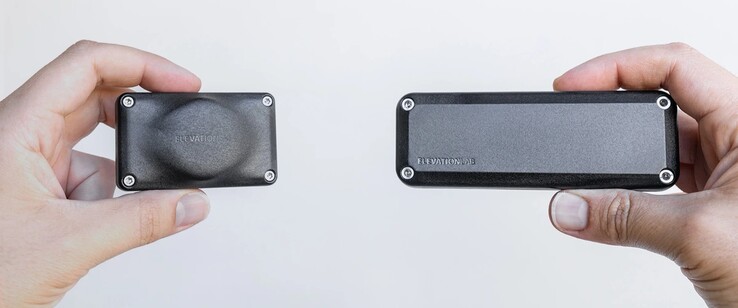 A TimeCapsule régebbi változata 10 éves üzemidővel rendelkezik, de a két AA elemet használó verziója miatt jelentősen nagyobb is.