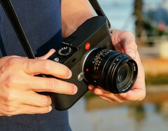 A Leica Summicron-M 66 mm f/2 az egyik legritkább Leica-objektív újrakiadása.