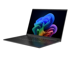 Az Acer Swift Go 16 AI 16 hüvelykes 120 Hz-es OLED kijelzővel rendelkezik (Kép forrása: Acer)