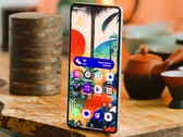 A Samsung Galaxy Z Flip 8 okostelefon áttekintése
