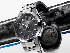 A Casio Edifice EFK-100CD-1A kovácsolt karbon számlapú órája több új EFK-100D modell mellett érkezik. (Kép forrása: Casio)