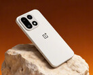 A OnePlus 15 körülbelül 561 dollárról indul Kínában. A képen: egy promóciós kép a telefonról. (Kép forrása: OnePlus)