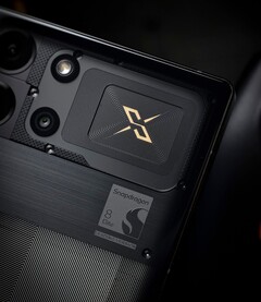 A RedMagic 10S sorozatot a Snapdragon 8 Elite vezető verziója hajtja. (Kép forrása: Yanshanpai)