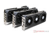 Gigabyte Radeon RX 9070 XT Gaming OC 16G (balra), Gigabyte Radeon RX 9070 XT Gaming OC 16G (középen), Gigabyte Radeon RX 9060 XT Gaming OC 16G (jobbra)