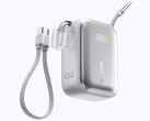A 20 000 mAh-s változatnak két beépített USB-C-kábele van, akárcsak a 10 000 mAh-s modellnek.