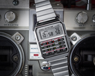 A képen látható új Casio "Vissza a jövőbe" CA500WEBF-1A számológépes óra. (Kép forrása: Casio)