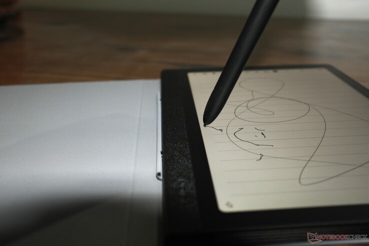 ...és a PW510 toll a Huion Note E-n.