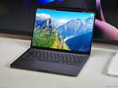 A Apple M5-tel ellátott MacBook Pro segített a Apple eladásainak némi fellendülésében 2025-ben. (Kép forrása: Notebookcheck)