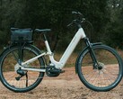 A BH Atom+ NX SUV e-bike Bosch Performance Line CX motorral van felszerelve