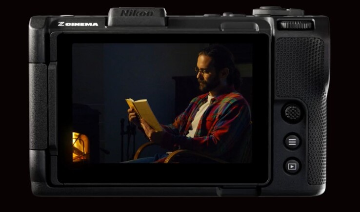 A Nikon ZR hátulja a nagy kijelzőjével