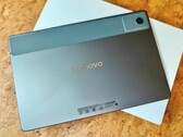 A Lenovo Tab K12 nagyon hasonlít egy másik Lenovo táblagépre, de még mindig elég sajátot kínál ahhoz, hogy érdekes legyen