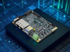 Az Aaeon PICO-ARU4 egylapos számítógép 12 magos Intel Core Ultra 200 CPU-val büszkélkedhet. (Kép forrása: Aaeon, szerkesztve)