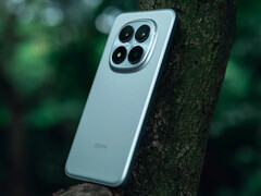 A hírek szerint az összes globális Redmi Note 15 sorozatú telefon akkumulátorát leminősítik. A képen: a hátsó Note 15 Pro+. (Kép forrása: @NICE-R9 via Xiaomi)