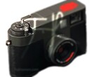 A Fujifilm közelgő félkeretes kompakt fényképezőgépét hivatalosan is kiszúrták egy kiszivárgott képen. (Kép forrása: Andrea Pizzini a YouTube-on)