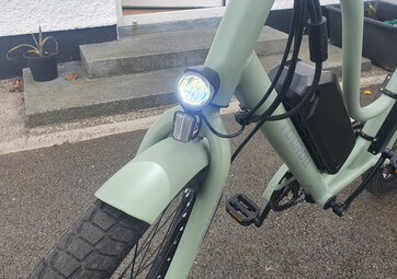 Fények elöl - Touroll B2 e-bike teszt